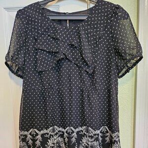 💟arnaldo bassini Elegant Black Sheer Blouse Ruffle Collar & Embroidered Hem M